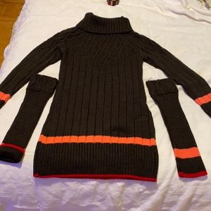 Women sweater turtleneck with tube socks